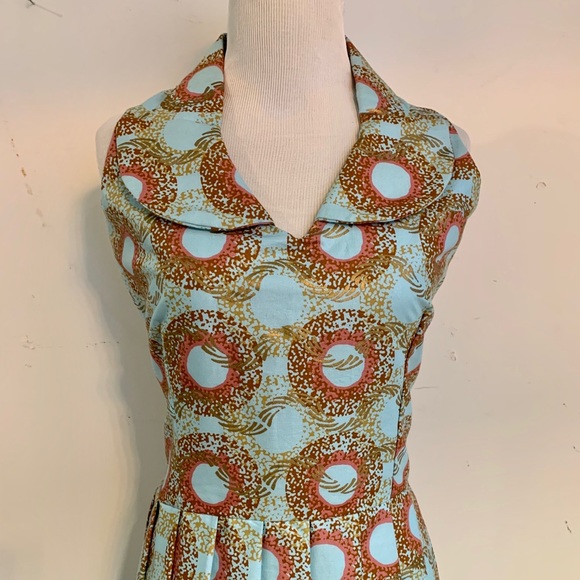 SOLD! VINTAGE SPRING/SUMMER FIT & FLARE DRESS - Picture 2 of 7